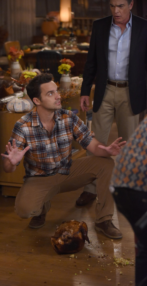 (Jake Johnson, Peter Gallagher) (Photo: Ray Mickshaw/FOX)